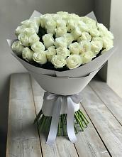 Букет 35 Белых роз в Горбатовке
