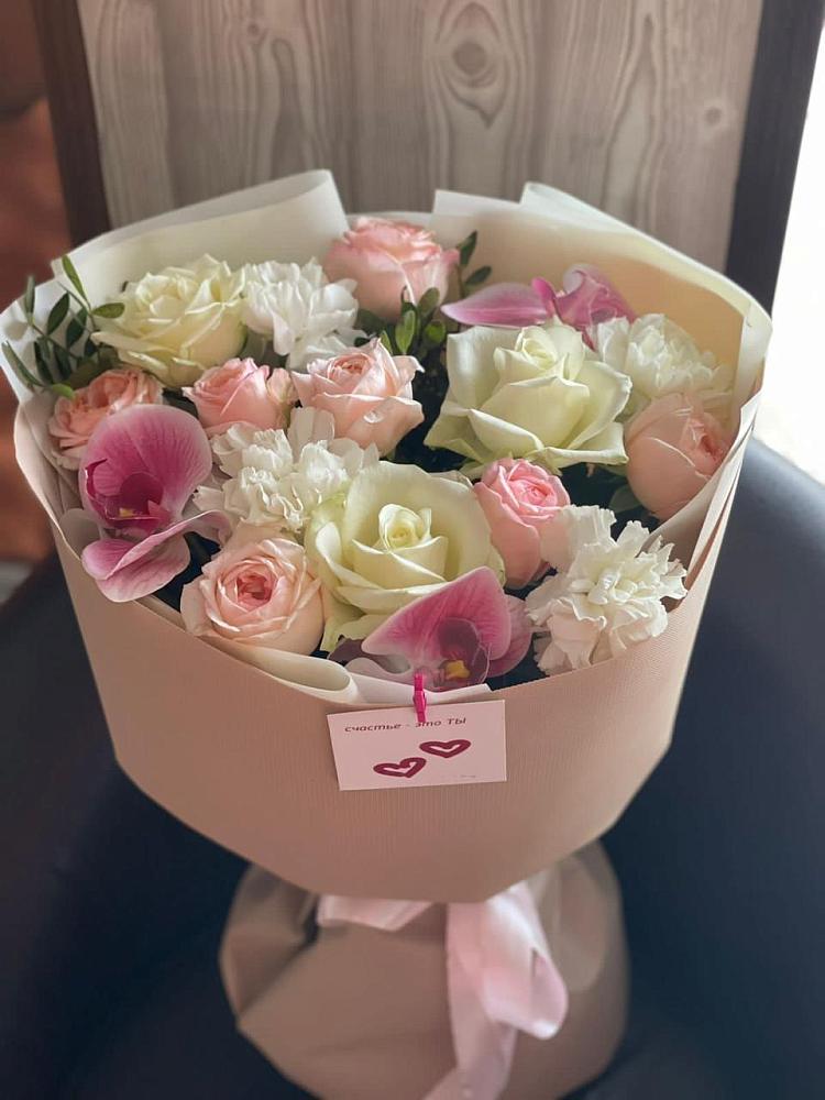 Букет цветов из: Орхидеи, Розы и Гвоздики в Горбатовке