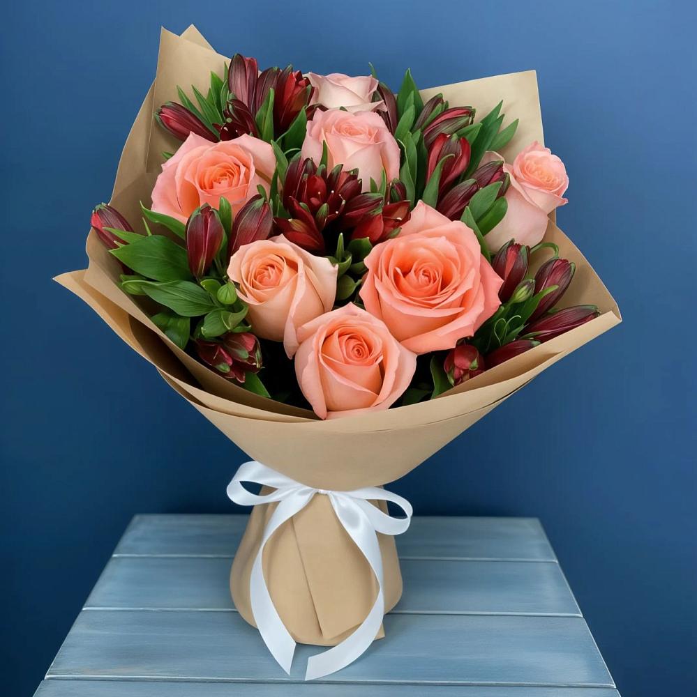 Букет цветов из: Розы и Альстромерии в Горбатовке