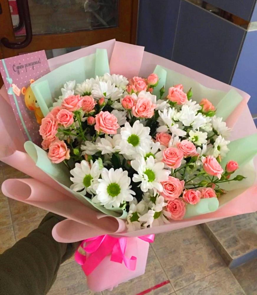 Букет цветов из: Розы и Хризантемы в Горбатовке