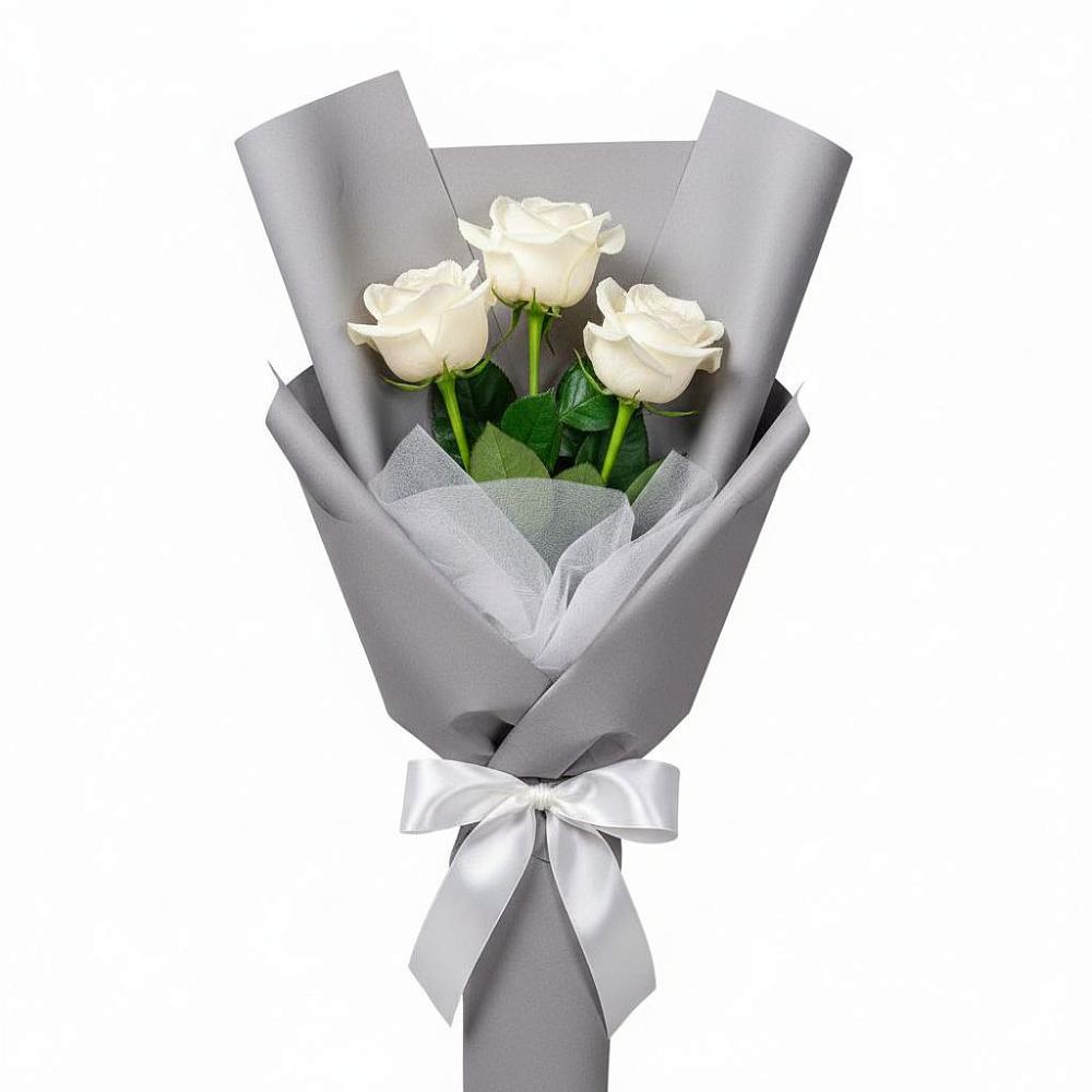 Букет 3 белые розы в Горбатовке