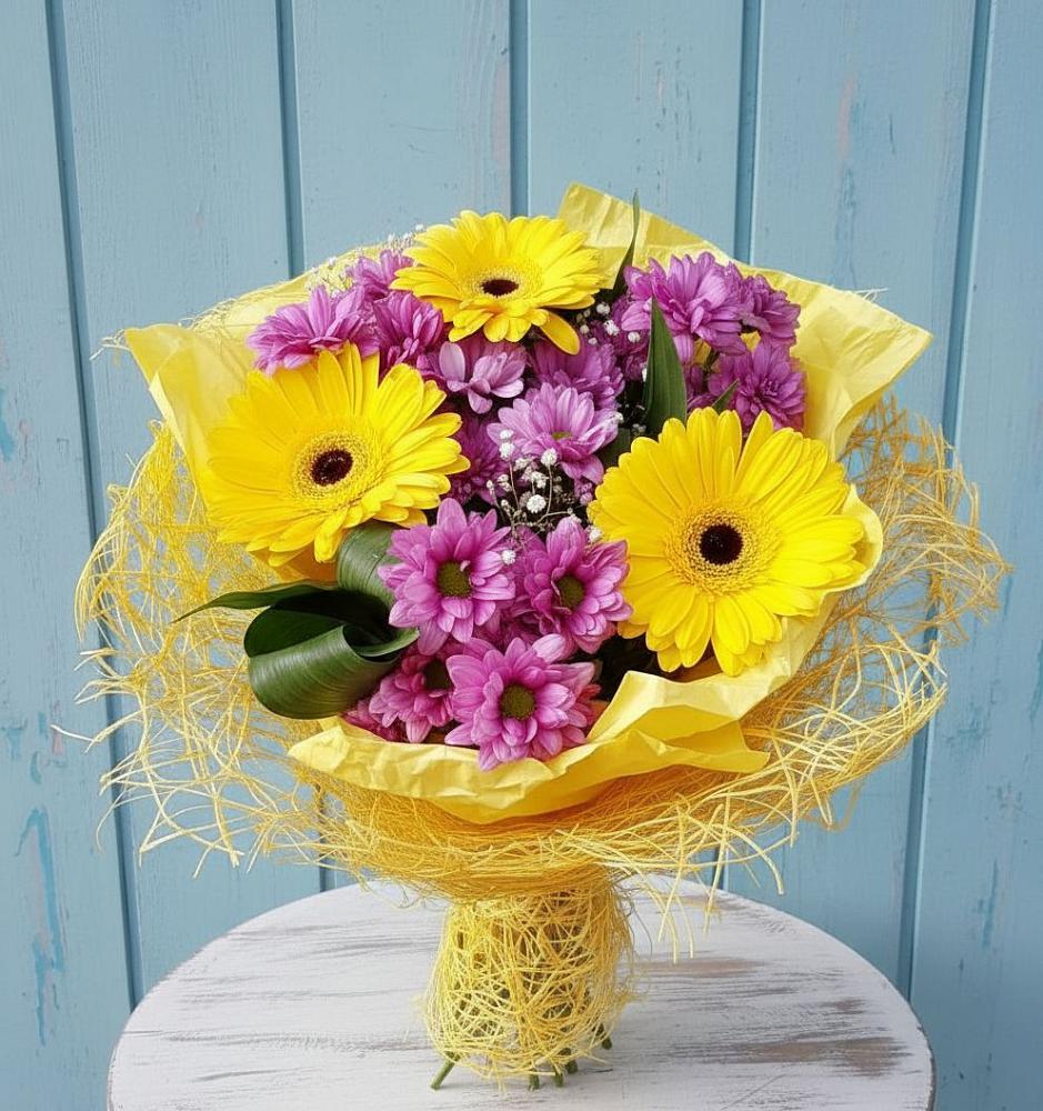 Букет цветов из: Хризантемы и Герберы в Горбатовке