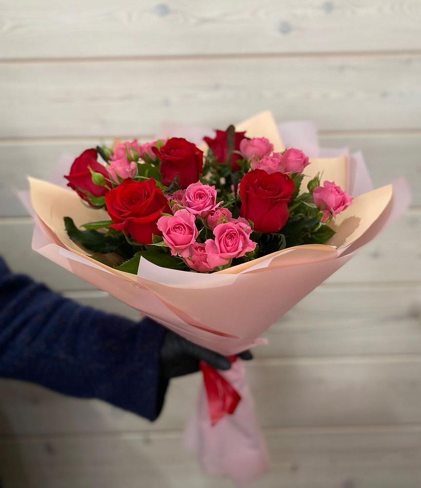Букет цветов из: Розы в Горбатовке