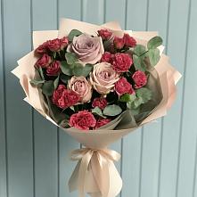 Букет цветов из:  Гвоздики и Розы в Горбатовке